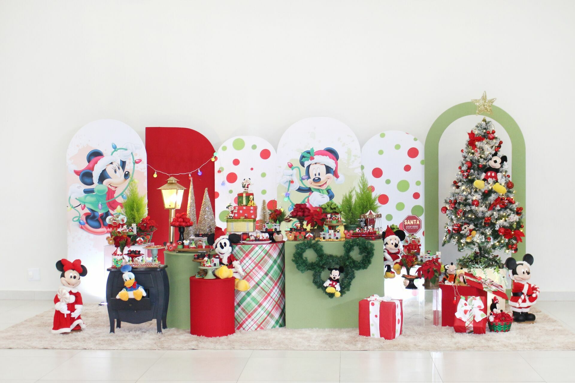 Foto Gabriel 1 - Mickey no Natal - SPLASH Buffet - Imagem 43