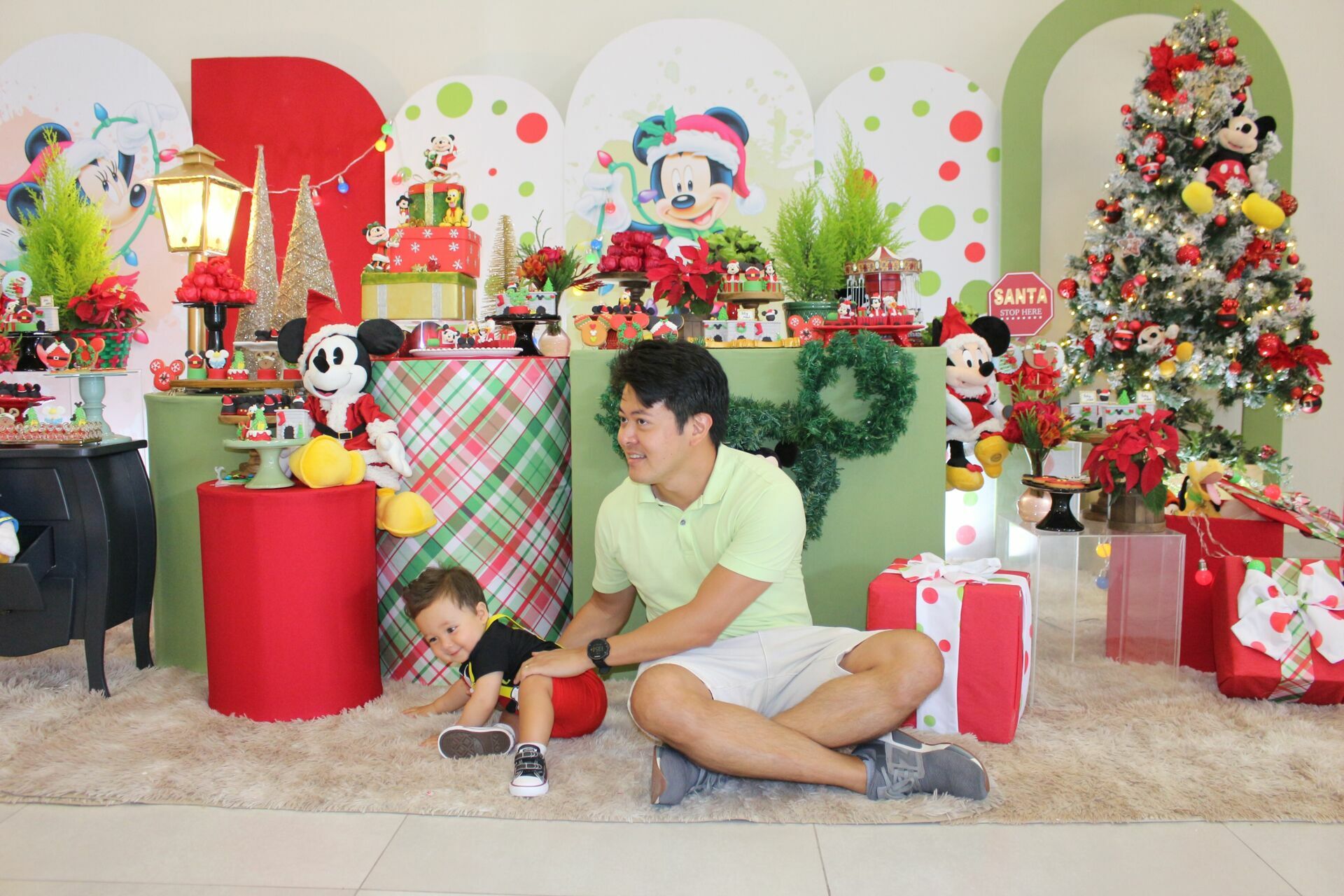 Foto Gabriel 1 - Mickey no Natal - SPLASH Buffet - Imagem 31