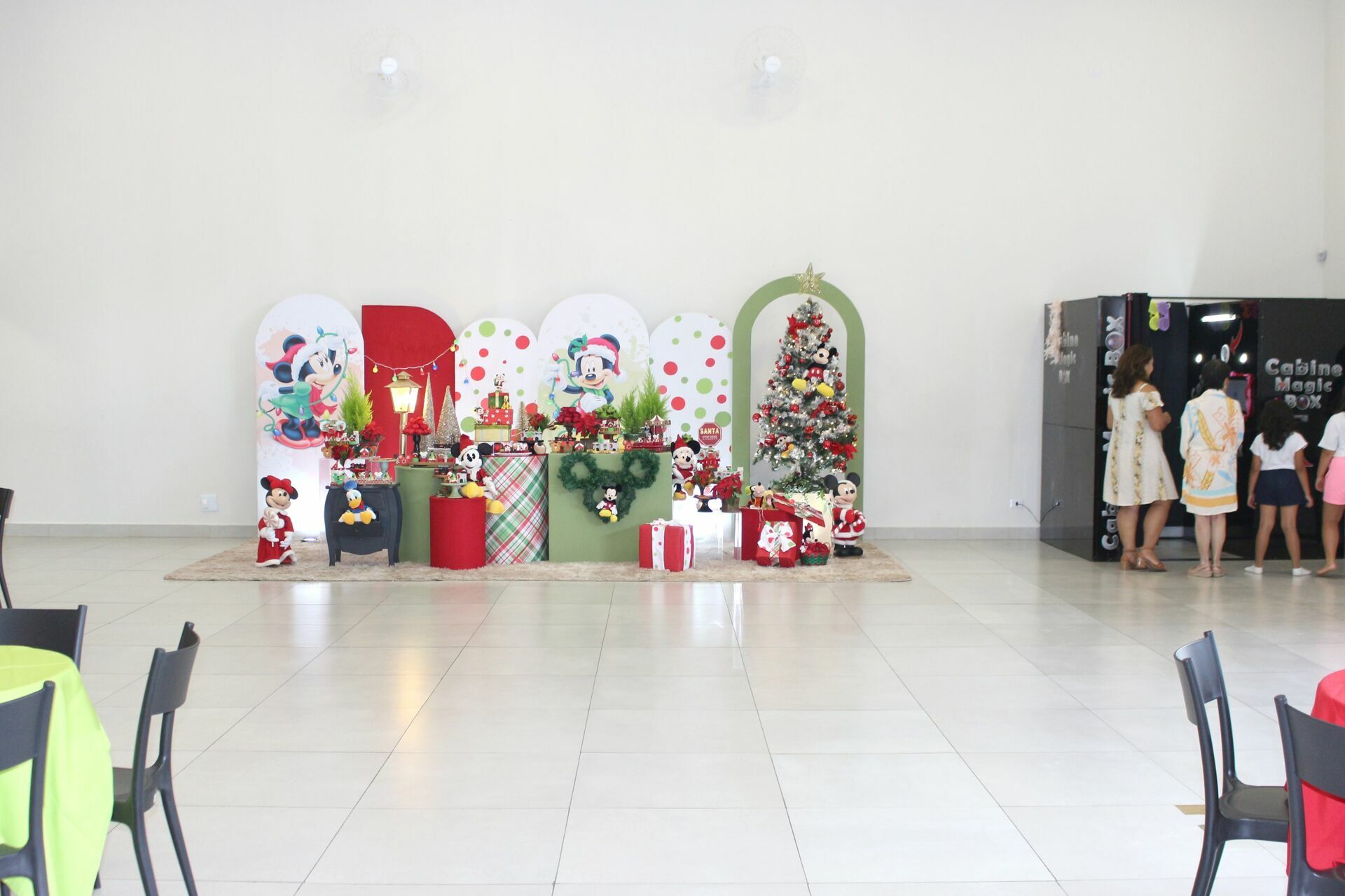 Foto Gabriel 1 - Mickey no Natal - SPLASH Buffet - Imagem 42