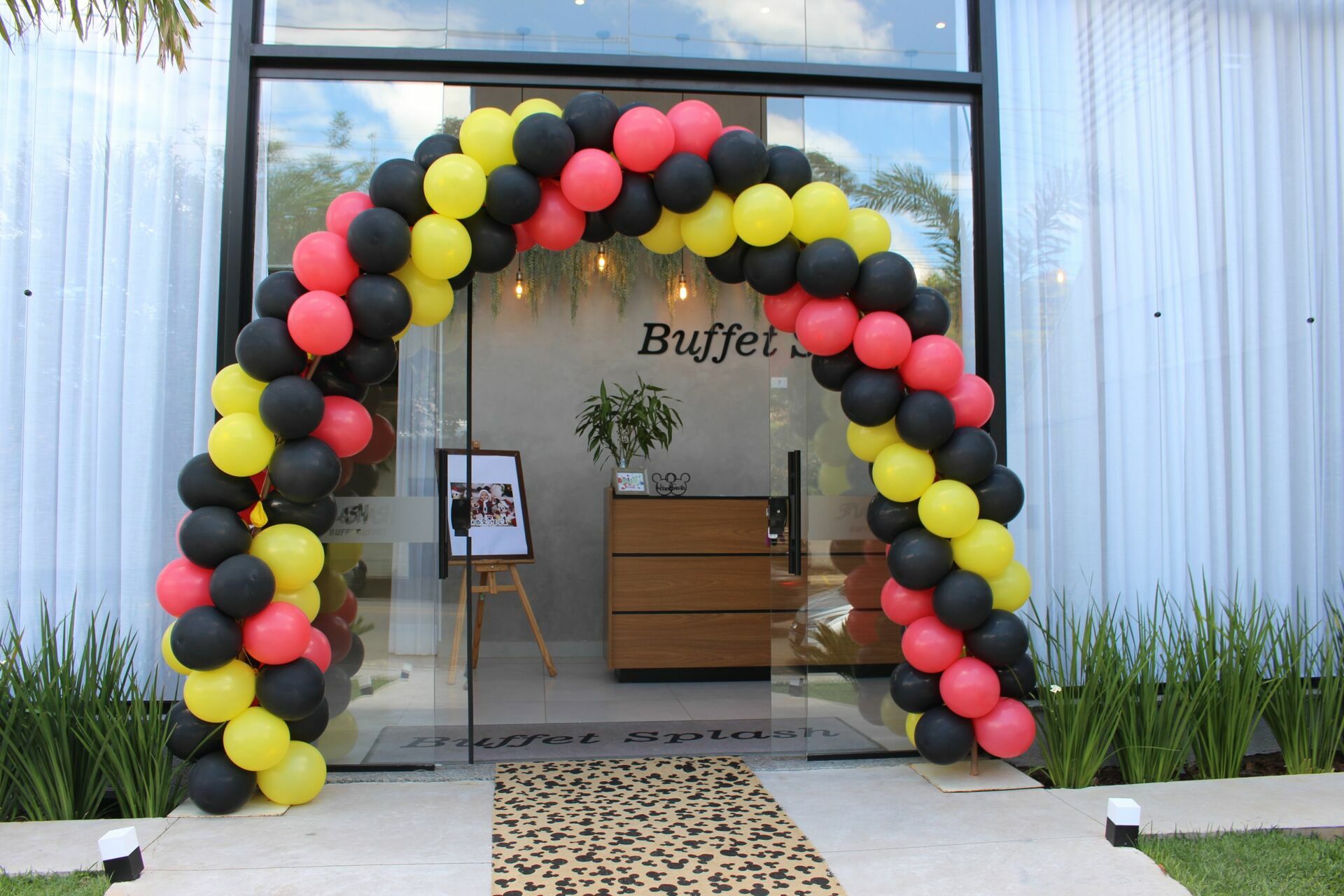 Foto Gabriel 1 - Mickey no Natal - SPLASH Buffet - Imagem 18