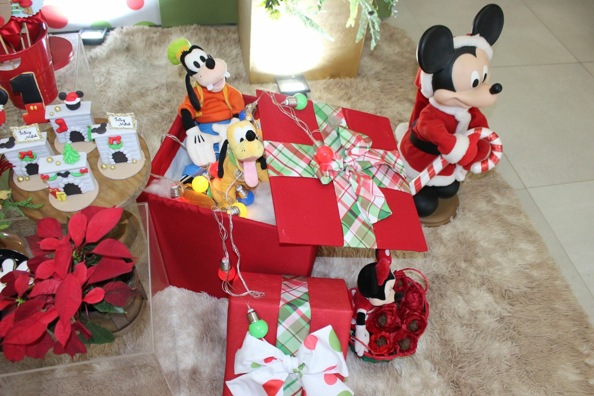 Foto Gabriel 1 - Mickey no Natal - SPLASH Buffet - Imagem 39