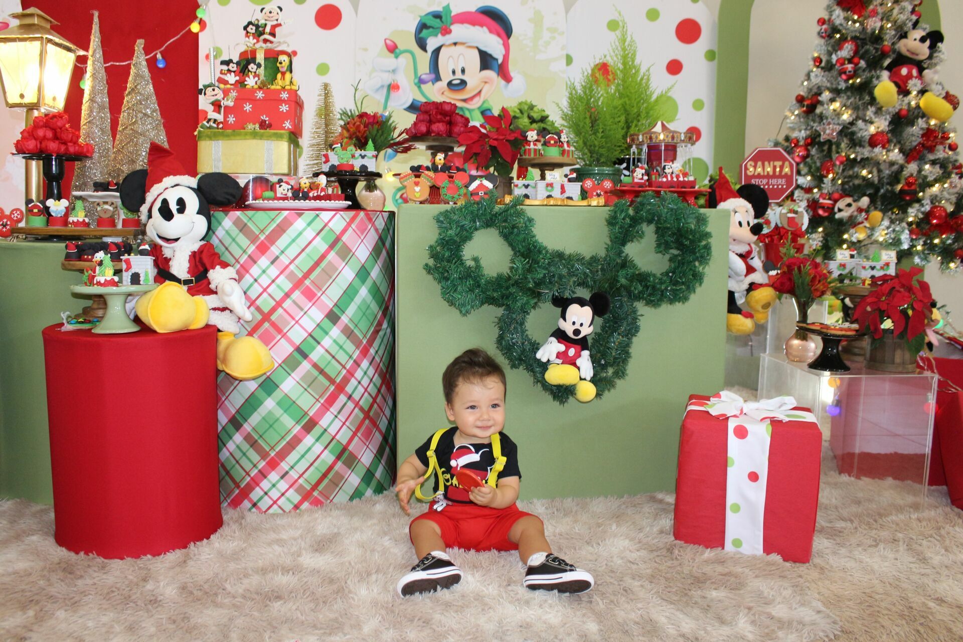Foto Gabriel 1 - Mickey no Natal - SPLASH Buffet - Imagem 52